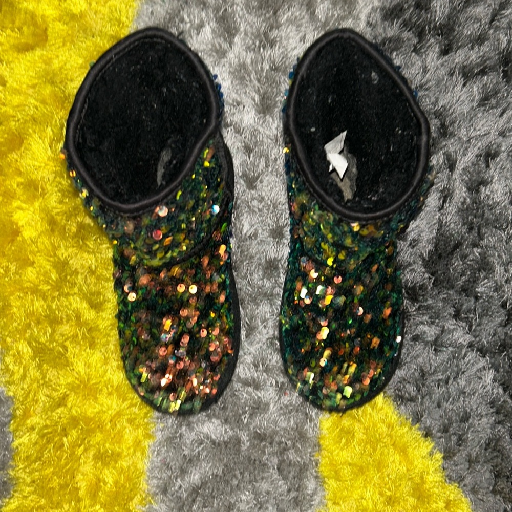 Uggs super sequined